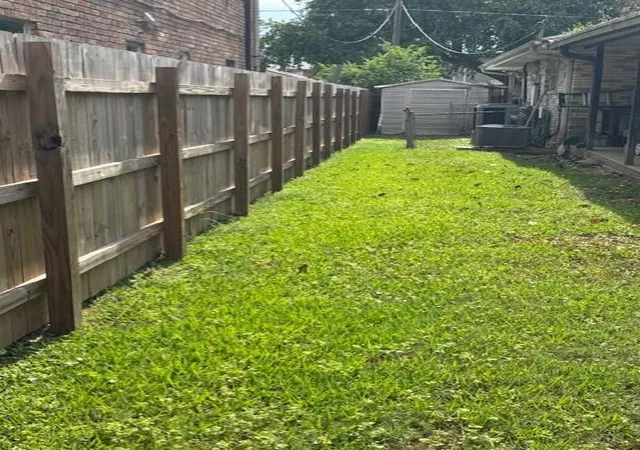 Photo 4 of House for sale at 305 Lilac St, Metairie, LA 70005 | MLS# 2504034 | Listing updated on 2026-08-20