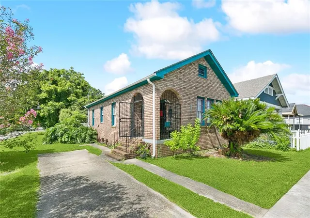 Photo 1 of Single family home for sale at 5240 Burgundy St, New Orleans, LA 70117 | MLS# 2512394 | Listing updated on 2026-08-23