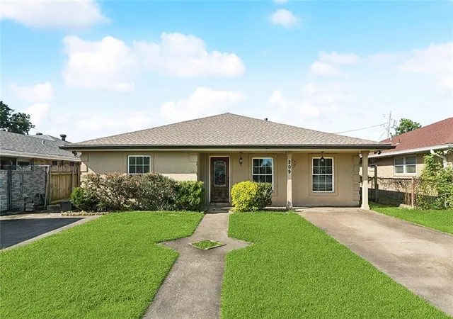 1st image of 209 Ocelot Dr, Arabi, LA 70032 | MLS# 2514962