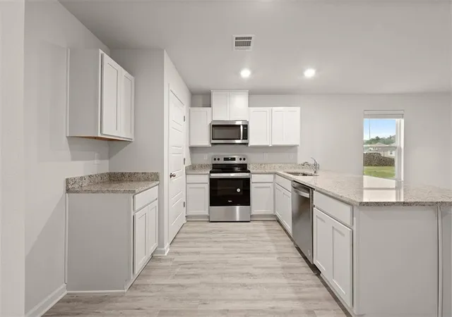 Photo 2 of Sale Pending at 407 Holmes Blvd, Terrytown, LA 70056 | MLS# 2516027 | Listing updated on 2026-08-18