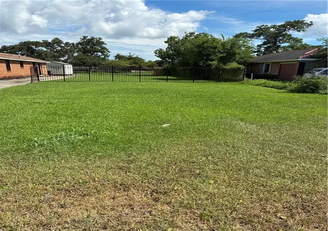 Photo 1 of Land for sale at 10922 Curran St, New Orleans, LA 70127 | MLS# 2515735 | Listing updated on 2026-08-06