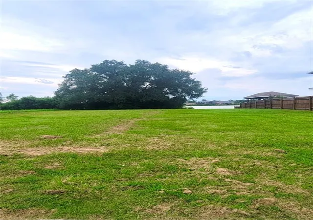 Photo 1 of Land for sale at 12511 Carmel Pl, New Orleans, LA 70128 | MLS# 2515639 | Listing updated on 2026-08-10