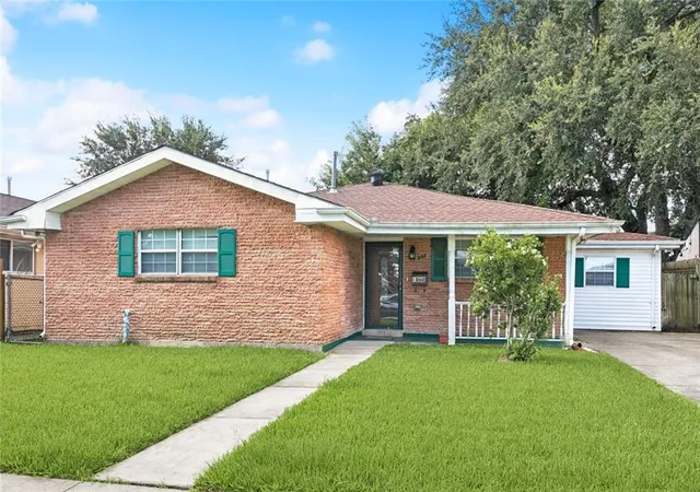Photo 1 of Single family home for sale at 1262 Harrison Ave, New Orleans, LA 70122 | MLS# 2516938 | Listing updated on 2026-08-14