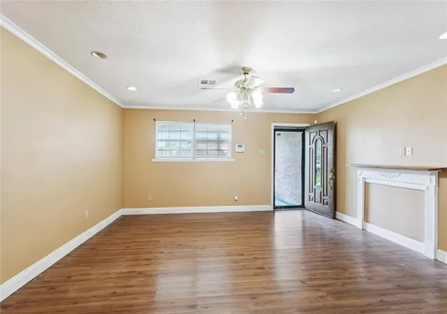 Photo 3 of Single family home for sale at 1262 Harrison Ave, New Orleans, LA 70122 | MLS# 2516938 | Listing updated on 2026-08-14