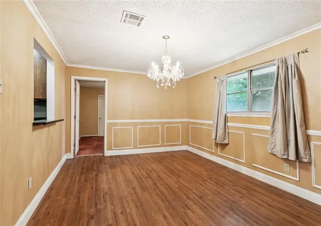 Photo 3 of Single family home for sale at 1262 Harrison Ave, New Orleans, LA 70122 | MLS# 2516938 | Listing updated on 2026-08-14