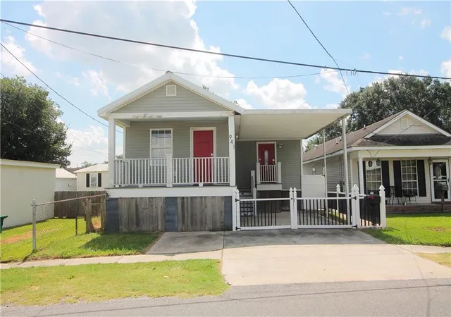 Photo 1 of Single family home for sale at 941 Avenue A Avenue, Westwego, LA 70094 | MLS# 2517362 | Listing updated on 2026-08-20