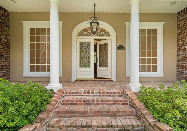 Photo 4 of Single family home for sale at 605 Old Landing Rd, Covington, LA 70433 | MLS# 2515892 | Listing updated on 2026-08-12