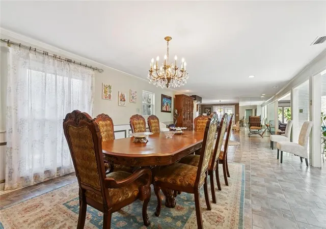 Photo 4 of Single family home for sale at 19 Park Island Dr, New Orleans, LA 70122 | MLS# 2521900 | Listing updated on 2026-08-13