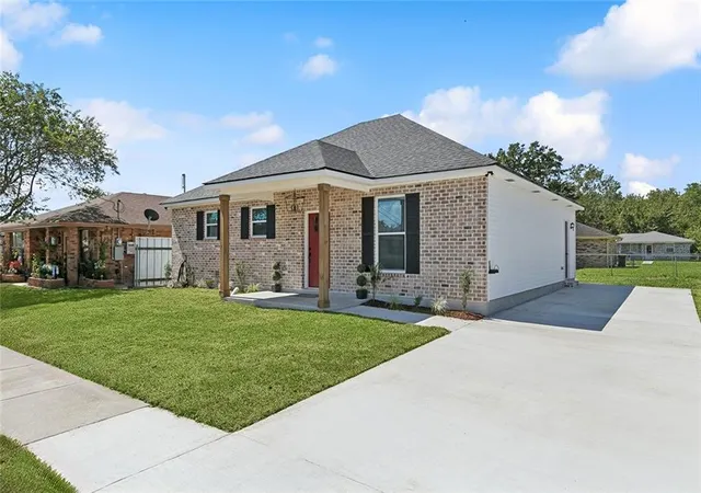 Photo 1 of Single family home for sale at 1884 Joseph Dr, Saint Bernard, LA 70085 | MLS# 2522765 | Listing updated on 2026-08-19