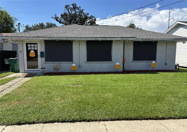 Photo 2 of Single family home for sale at 816 Manson Ave, Metairie, LA 70001 | MLS# 2523473 | Listing updated on 2026-08-19