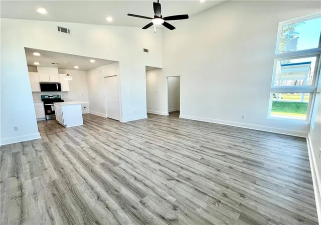 Photo 2 of Single family home for sale at 2809 Live Oak Dr, Terrytown, LA 70056 | MLS# 2525185 | Listing updated on 2026-08-17
