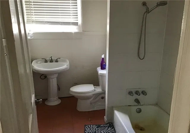 5th image of 733 Anson St, Gretna, LA 70053 | MLS# 2516947