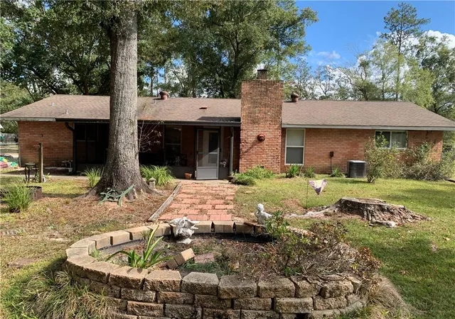 Photo 3 of Single family home for sale at 41267 Yokum Rd, Ponchatoula, LA 70454 | MLS# 2530269 | Listing updated on 2026-08-10