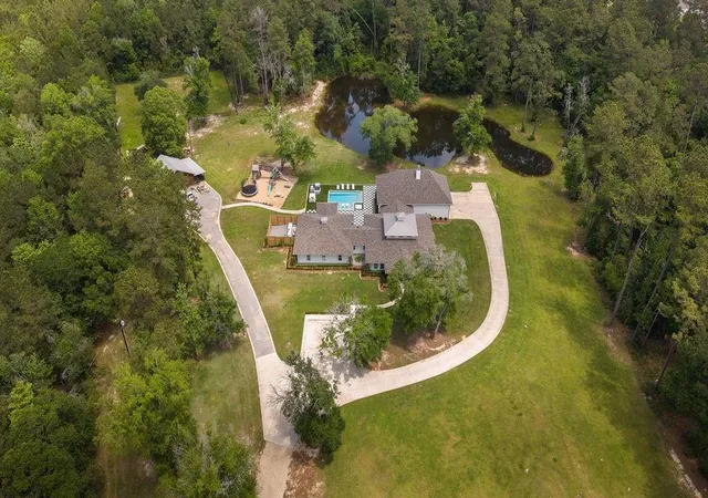 Photo 3 of Single family home for sale at 45240 N Coburn Rd, Hammond, LA 70401 | MLS# 2528605 | Listing updated on 2026-08-15