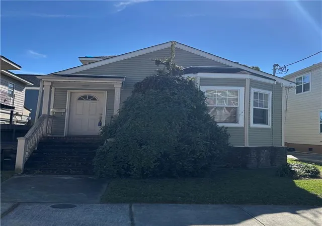 Photo 1 of Single family home for sale at 1480 Sere St, New Orleans, LA 70122 | MLS# 2531791 | Listing updated on 2026-08-24