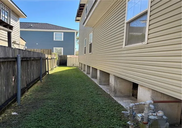 Photo 3 of Single family home for sale at 1480 Sere St, New Orleans, LA 70122 | MLS# 2531791 | Listing updated on 2026-08-24