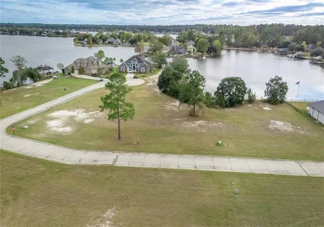 Photo 1 of Sale Pending at 616 Ramsey Spring Dr, Covington, LA 70435 | MLS# 2535176 | Listing updated on 2026-08-21