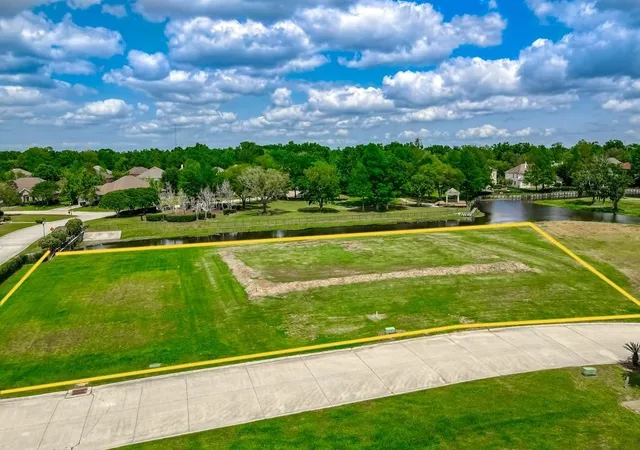 Photo 3 of Land for sale at 1 Eagle Point Ln, New Orleans, LA 70131 | MLS# 2539328 | Listing updated on 2026-08-13