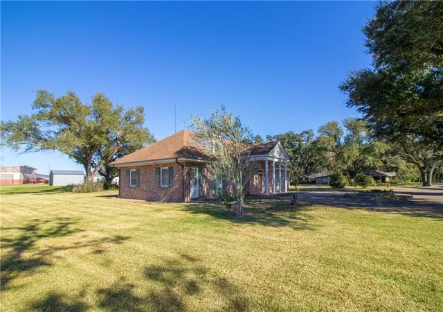 Photo 3 of Single family home for sale at 1262 Main St, La Place, LA 70068 | MLS# 2539246 | Listing updated on 2026-08-20