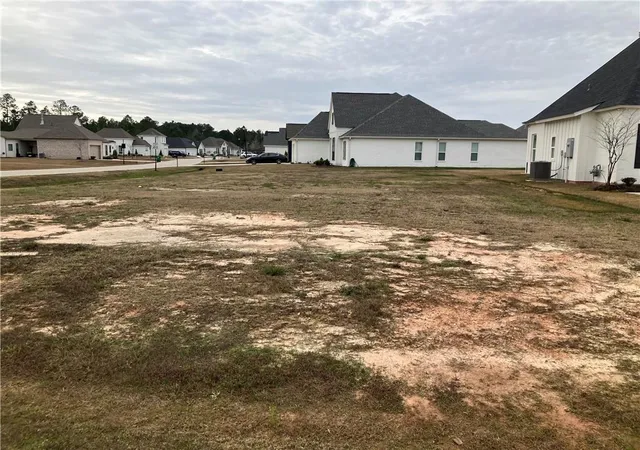 Photo 1 of Land for sale at 586 Night Heron Ln, Madisonville, LA 70447 | MLS# 2539912 | Listing updated on 2026-08-22