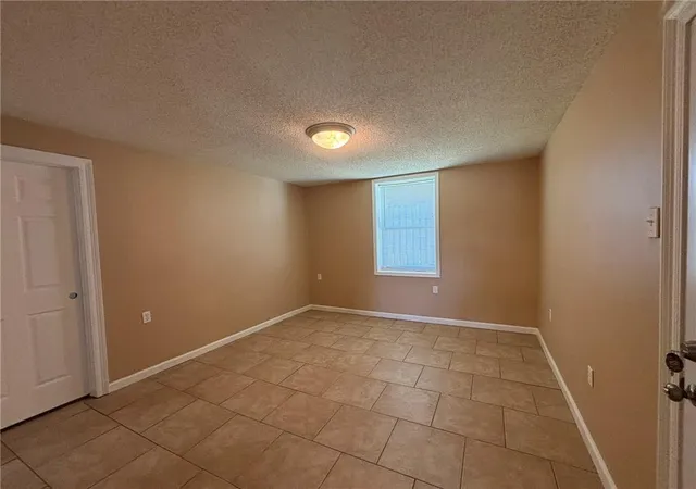 Photo 3 of Single family home for sale at 920 Francis St, Marrero, LA 70072 | MLS# 2536950 | Listing updated on 2026-10-02