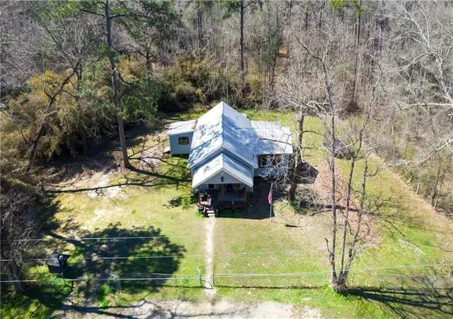 Photo 1 of Single family home for sale at 38335 Lees Landing Rd, Ponchatoula, LA 70454 | MLS# 2541206 | Listing updated on 2026-08-21