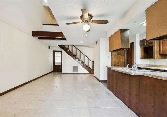 Photo 3 of Townhouse for sale at 4203 Paradis Ln, Kenner, LA 70065 | MLS# 2541489 | Listing updated on 2026-10-02