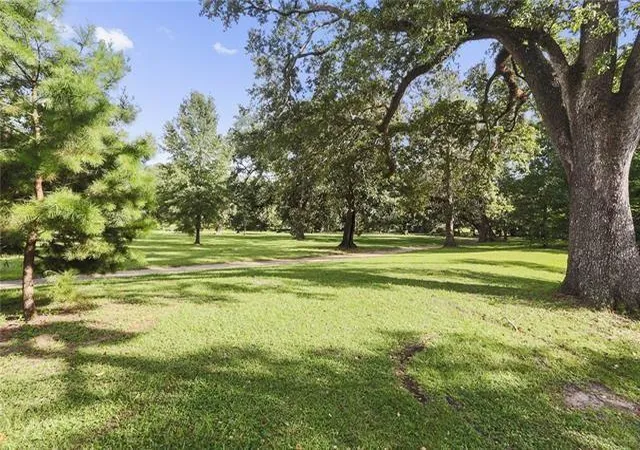 17th image of 518 Walnut St #E, New Orleans, LA 70118 | MLS# 2541919