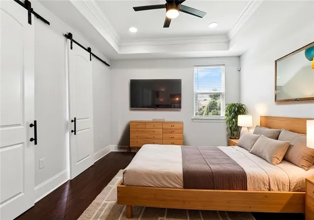 Listing Photo 4 - Condo for sale in building located at 2714-16 Magnolia St, New Orleans, LA 70113