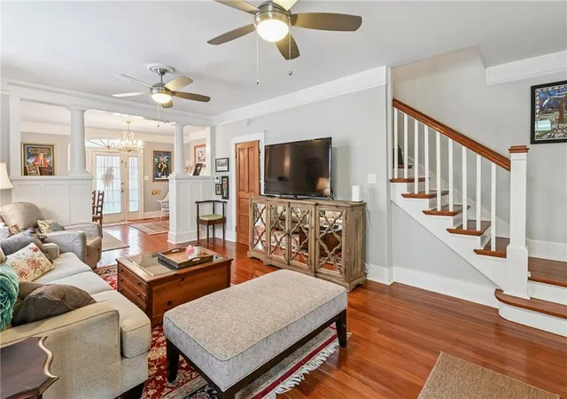 Listing Photo 5 - Condo for sale in building located at 943 Wilson Dr, New Orleans, LA 70119 - Unit #943