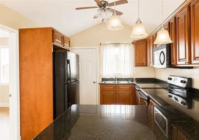 Photo 4 of Single family home for sale at 7912 Redfish St, New Orleans, LA 70126 | MLS# 2543237 | Listing updated on 2026-08-17