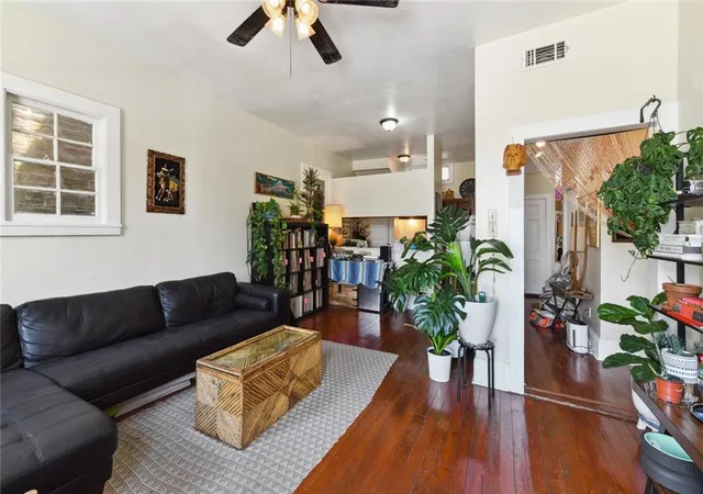 Listing Photo 4 - Condo for sale in building located at 1026 Dumaine St, New Orleans, LA 70116
