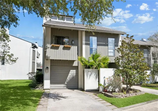 1st image of 106 Tchefuncte Oaks Dr #106, Mandeville, LA 70471 | MLS# 2544592