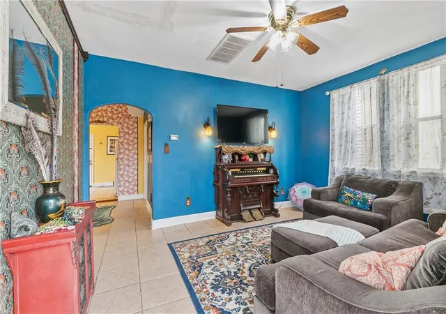 Photo 3 of Single family home for sale at 3100 New Orleans St, New Orleans, LA 70122 | MLS# 2545021 | Listing updated on 2026-08-18