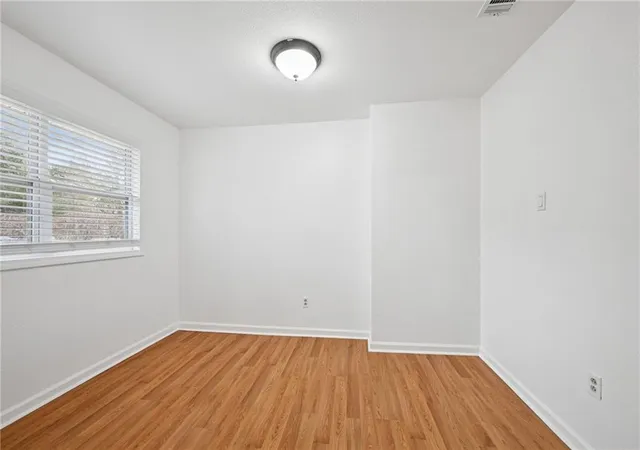 Photo 3 of Single family home for sale at 227 Vine St, Slidell, LA 70460 | MLS# 2545037 | Listing updated on 2026-08-14