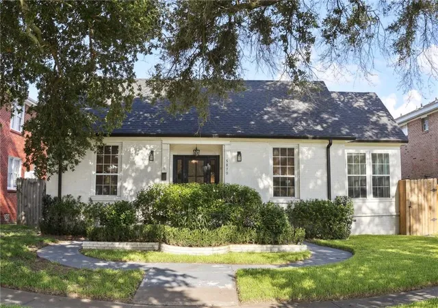 2nd image of 5870 Canal Blvd, New Orleans, LA 70124 | MLS# 2545614