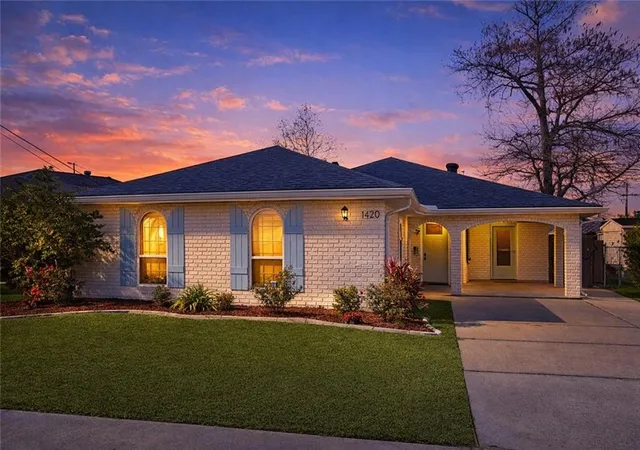 29th image of 1420 N Starrett Rd, Metairie, LA 70003 | MLS# 2544707