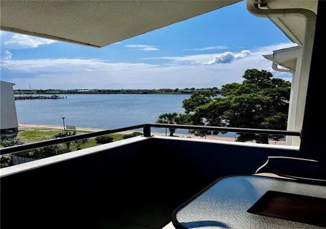 Listing Photo 2 - Condo for sale in building located at 1490 Harbor Dr, Slidell, LA 22151 - Unit #309