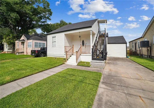 1st image of 616 Lebeau St, Arabi, LA 70032 | MLS# 2546342