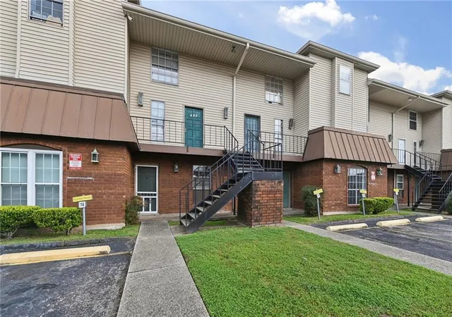 Photo 1 of Condo for sale at 2509 Giuffrias Ave #704, Metairie, LA 70001 | MLS# 2547329 | Listing updated on 2026-08-21