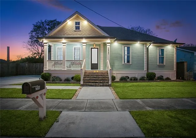 3rd image of 2500 Culotta St, Chalmette, LA 70043 | MLS# 2547642