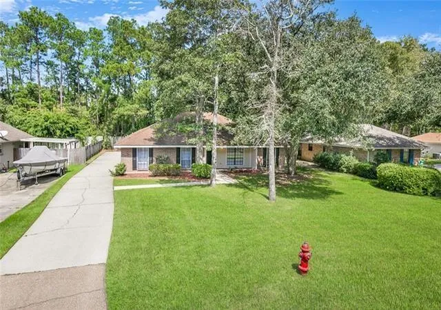 Photo 1 of Single family home for sale at 564 Manchester Dr, Slidell, LA 70461 | MLS# 2545575 | Listing updated on 2026-08-07