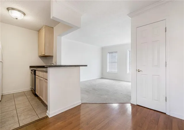 Photo 3 of Condo for sale at 2511 Metairie Lawn Dr #316, Metairie, LA 70002 | MLS# 2548026 | Listing updated on 2026-08-06