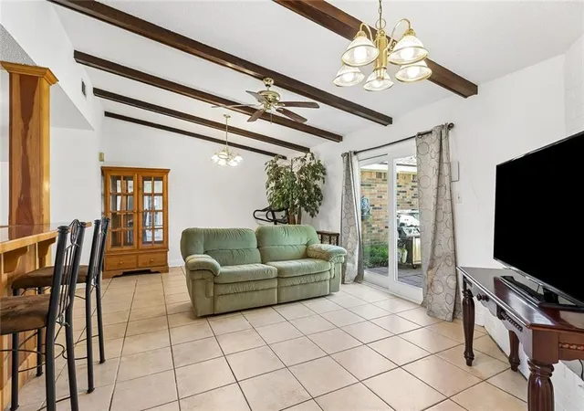 Photo 3 of Single family home for sale at 300 Maryland Dr, Luling, LA 70070 | MLS# 2547291 | Listing updated on 2026-08-06