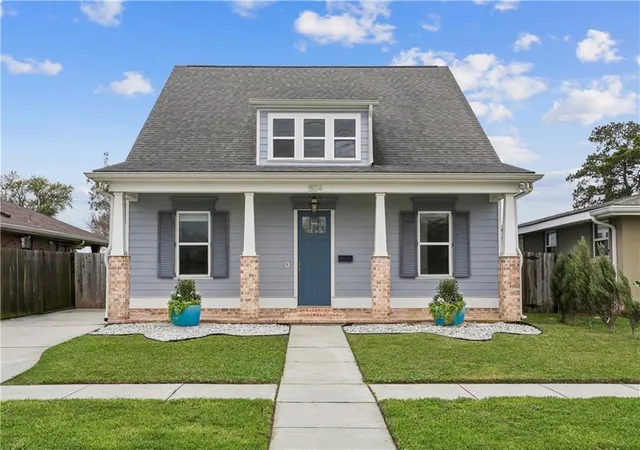 1st image of 1504 Carnation Ave, Metairie, LA 70001 | MLS# 2547681