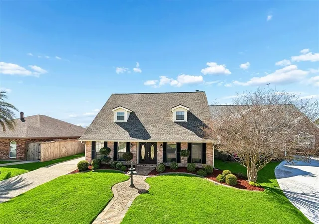 1st image of 120 Columbia Pl, Slidell, LA 70458 | MLS# 2548763