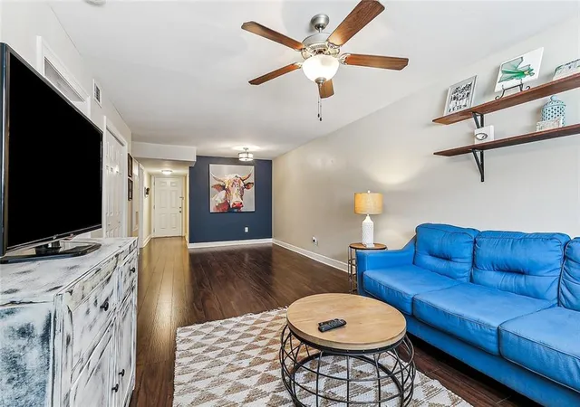 Photo 1 of Condo for sale at 500 Lake Marina Ave #220, New Orleans, LA 70124 | MLS# 2549054 | Listing updated on 2026-08-24