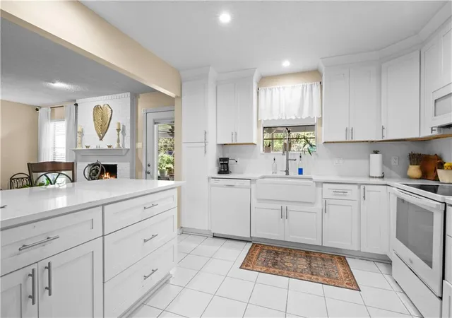 Photo 2 of Single family home for sale at 516 Woodridge Blvd, Mandeville, LA 70471 | MLS# 2549832 | Listing updated on 2026-08-24