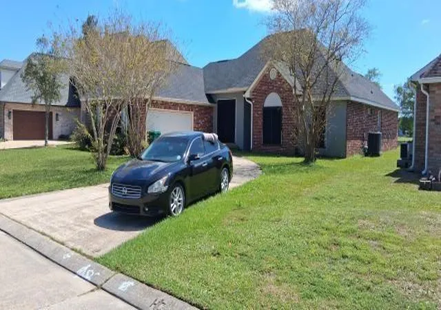 Photo 2 of Single family home for sale at 168 River Oaks Dr, La Place, LA 70068 | MLS# 2550293 | Listing updated on 2026-08-12