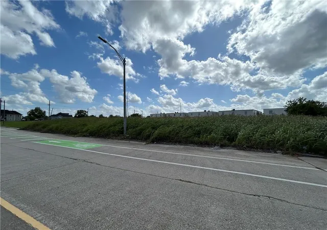 Photo 4 of Land for sale at 5654 Mayo Blvd, New Orleans, LA 70126 | MLS# 2550299 | Listing updated on 2026-08-14